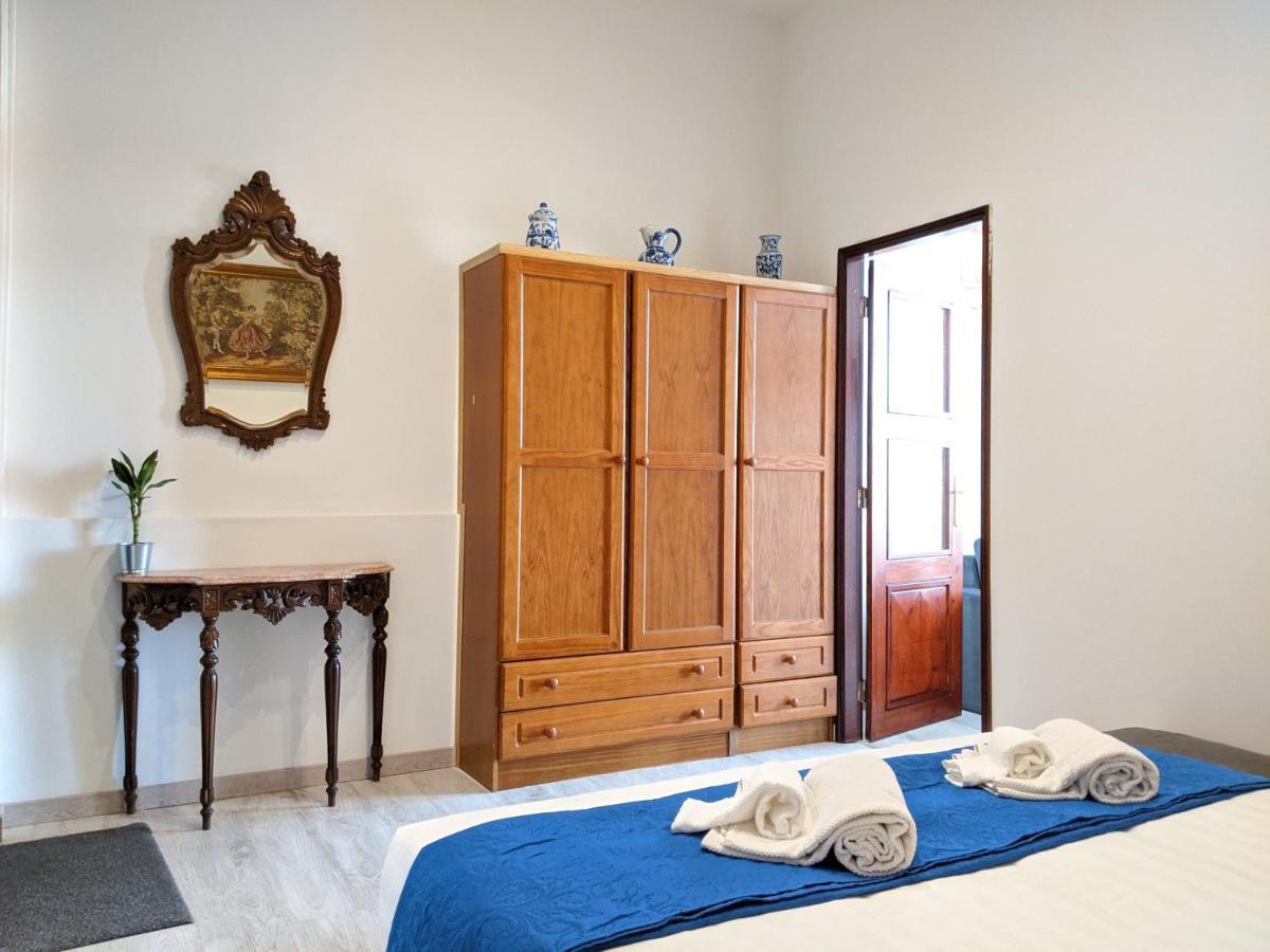 Porto Memory-Stone House Apartment ภายนอก รูปภาพ